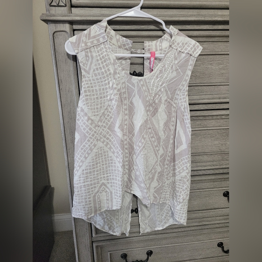 Anthropology Plenty By Tracy Reese Sleeveless Shirt